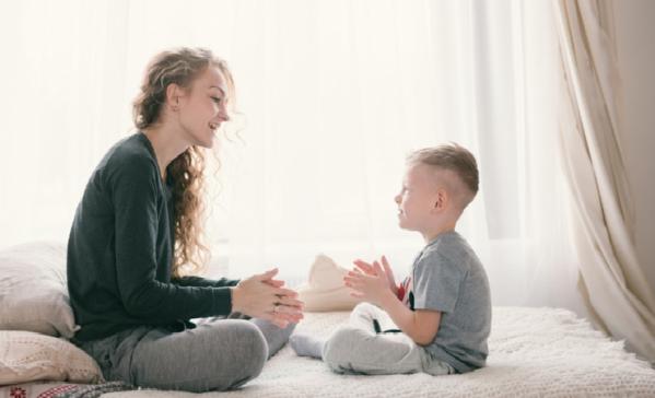 پرستار بچه باید دارای چه ویژگی هایی باشد؟