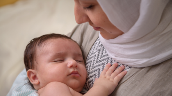 هزینه خدمات پرستاری کودک در منزل
