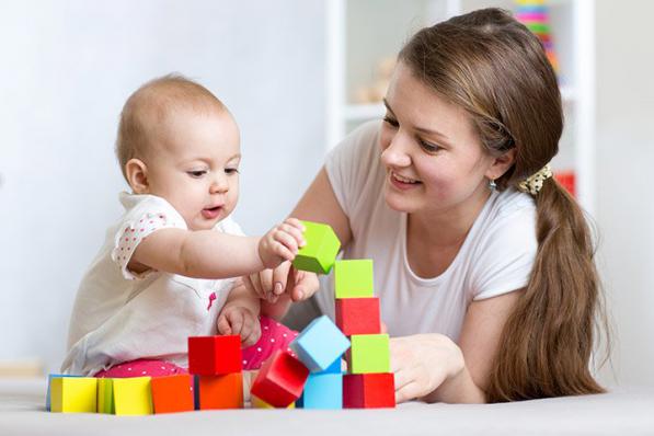 بررسی ویژگی های پرستار مراقبت از کودک روزانه