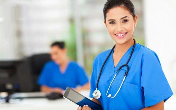 عرضه خدمات اعزام پرستار مراقبتی سالمندان