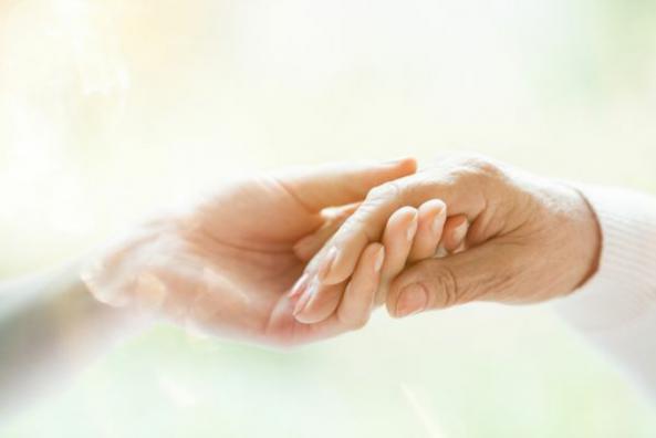 معتبرترین مرکز ارائه خدمات پرستاری روزانه در کرمانشاه